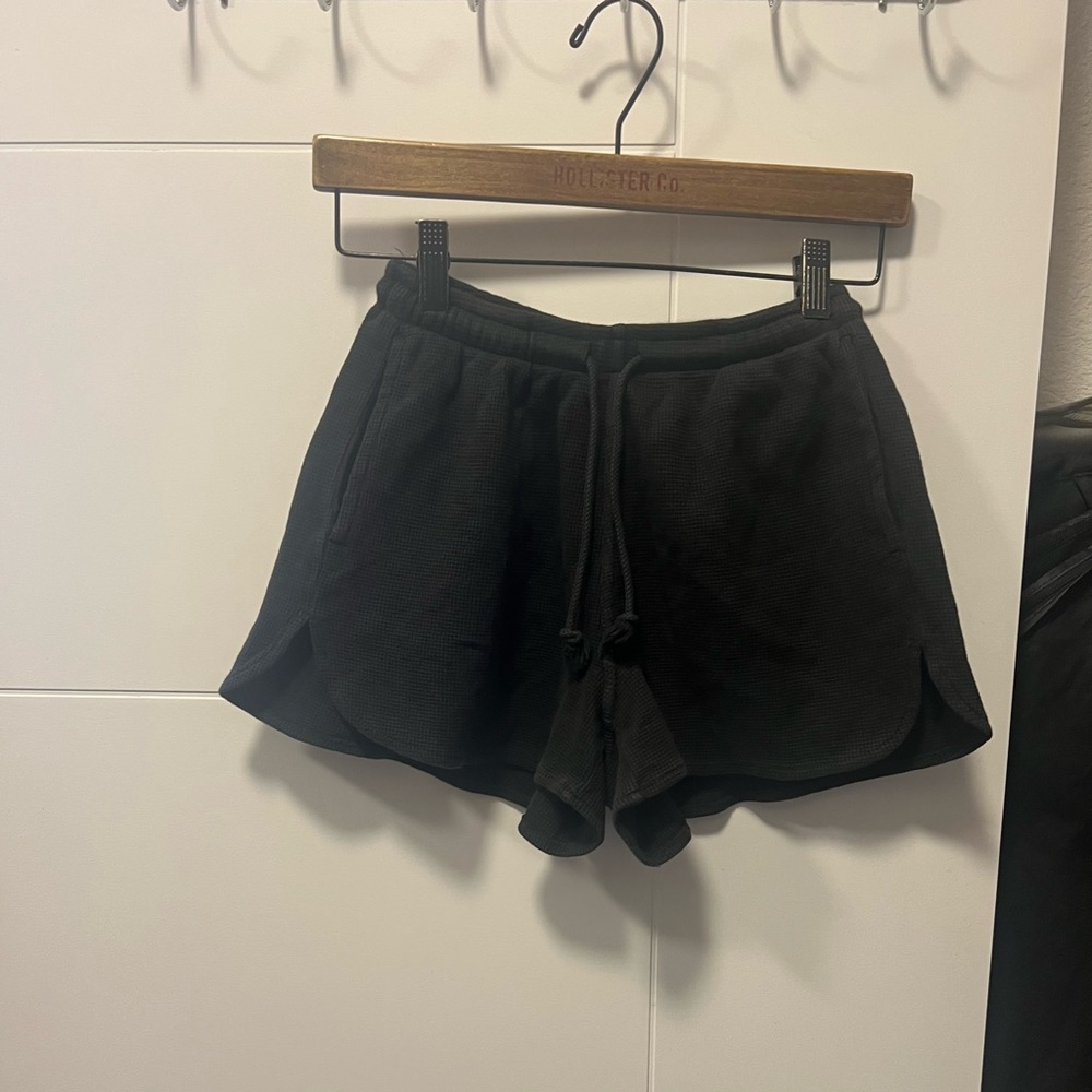 Brandy Melville shorts